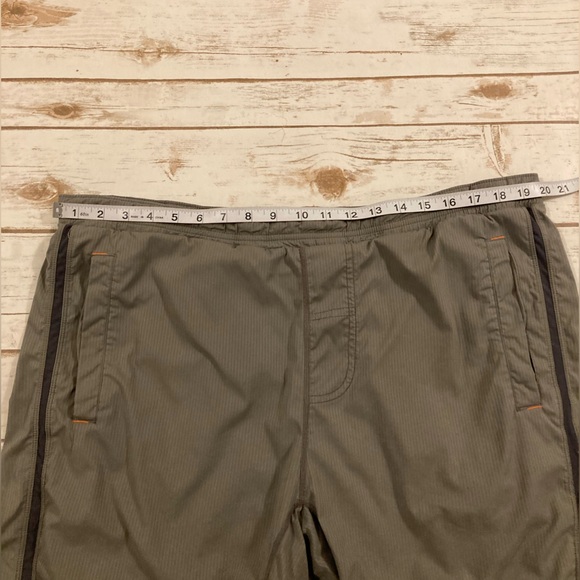 Lululemon Men’s Lined Gray Pace Breaker Shorts XL - Picture 2 of 14